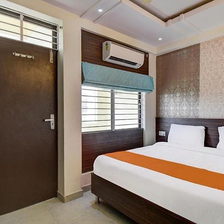 Hotel Radha Nikunj Residency Jaipur Buitenkant foto