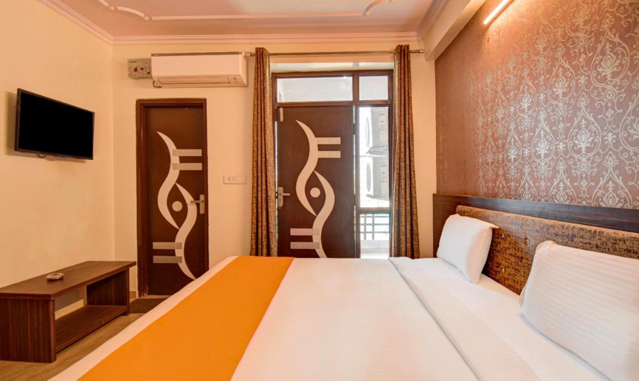 Hotel Radha Nikunj Residency Jaipur Buitenkant foto